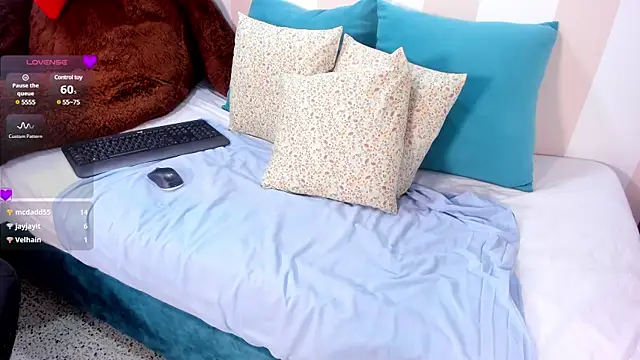 amina west online show from 03.22.25