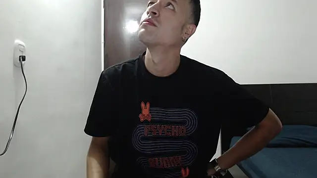 dimitriquiet05 online show from 01.05.25