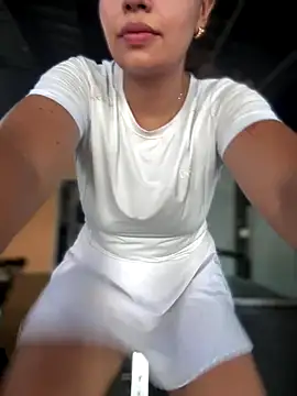 Snapshot of lalilamassu1 chatting on 11.22.25 lalilamassu1 online show from 11.22.25