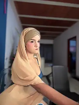 Snapshot of lalilamassu1 chatting on 11.24.25 lalilamassu1 online show from 11.24.25