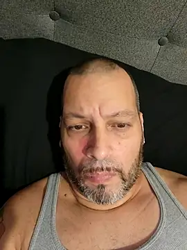 Just2much online show from 11.10.25