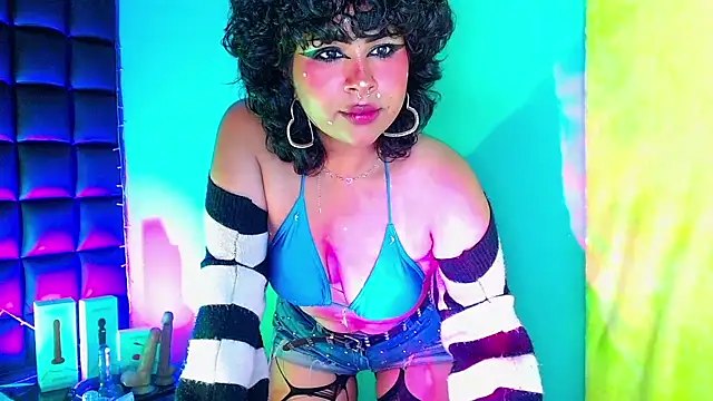 Snapshot of kuromi69 chatting on 01.12.25 kuromi69 online show from 01.12.25