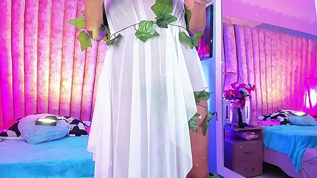 Snapshot of kuromi69 chatting on 02.02.25 kuromi69 online show from 02.02.25