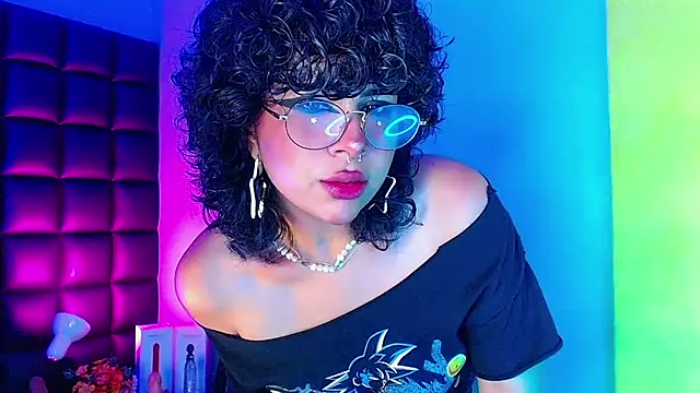 Snapshot of kuromi69 chatting on 03.12.25 kuromi69 online show from 03.12.25