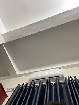 Snapshot of Louis_Baby chatting on 03.04.25 Louis Baby online show from 03.04.25