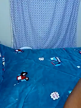 Snapshot of Sweatie_babies chatting on 03.03.26 Sweatie babies online show from 03.03.26