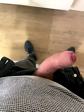 Snapshot of dimitriei chatting on 12.05.24 dimitriei online show from 12.05.24