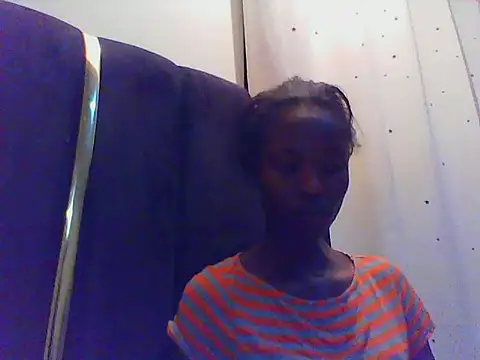 Snapshot of Smasher2010 chatting on 11.15.25 Smasher2010 online show from 11.15.25