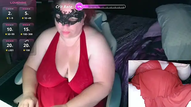 Snapshot of BBW-Ginger chatting on 09.29.25 BBW-Ginger online show from 09.29.25