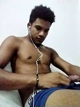 Snapshot of Gutierrez6383 chatting on 03.12.25 Gutierrez6383 online show from 03.12.25