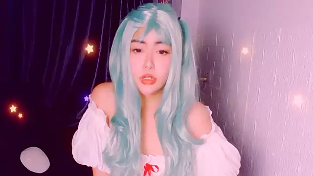 Snapshot of SexualStruggle chatting on 10.22.25 SexualStruggle online show from 10.22.25