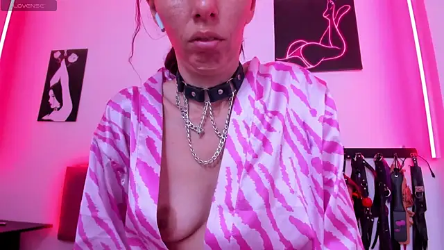 Snapshot of Little_Naughtty chatting on 03.01.25 Little Naughtty online show from 03.01.25