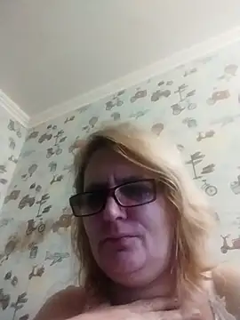 Forest-Lady online show from 10.26.25