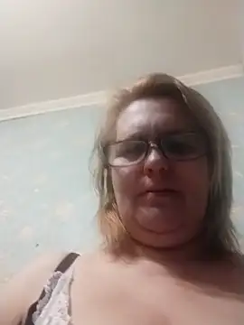 Forest-Lady online show from 11.20.25