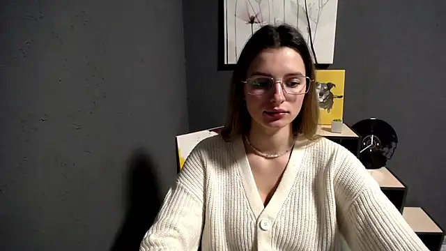 Snapshot of lady_olivia_ chatting on 01.05.26 lady olivia online show from 01.05.26