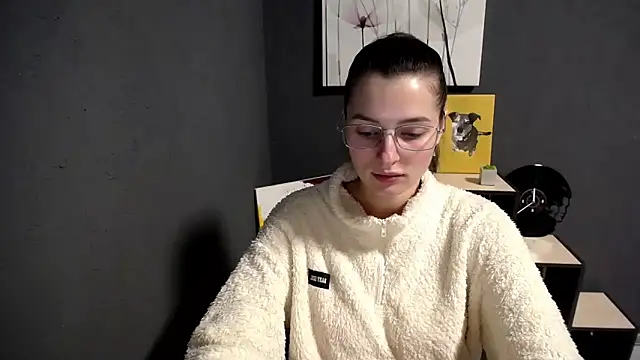 Snapshot of lady_olivia_ chatting on 01.06.26 lady olivia online show from 01.06.26