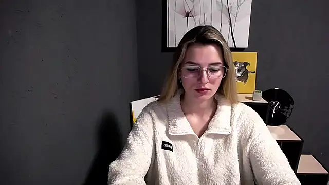 Snapshot of lady_olivia_ chatting on 03.02.26 lady olivia online show from 03.02.26