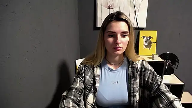 lady olivia  online show from 03.23.26