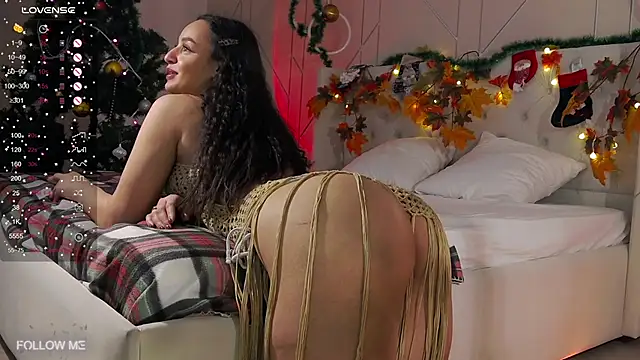 Lolly Neal online show from 01.11.25