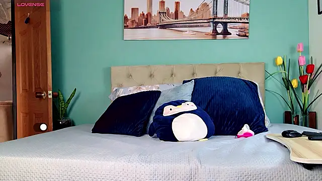 yanella fire online show from 03.14.26