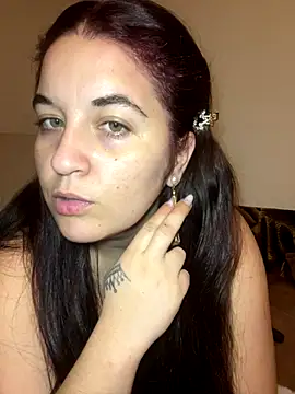 yzabell18 online show from 12.22.25