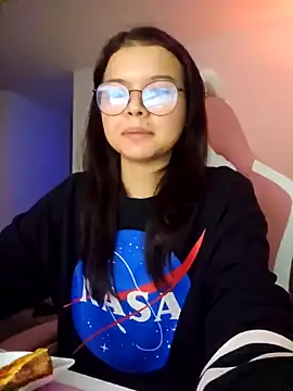 azumiichan online show from 11.27.25