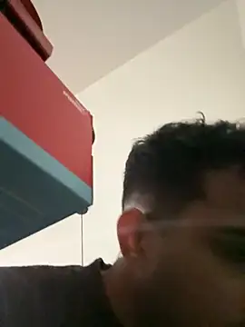 Notahuman1082 online show from 11.22.25