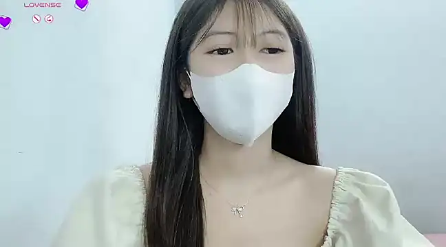 Snapshot of tanhxiu chatting on 01.06.25 tanhxiu online show from 01.06.25