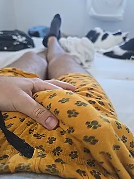 Snapshot of tibi2003_10 chatting on 09.20.25 tibi2003 10 online show from 09.20.25