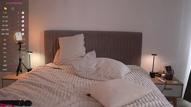 arielbell  online show from 04.23.26