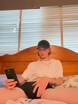 Snapshot of xxtwinkxxx chatting on 02.04.25 xxtwinkxxx online show from 02.04.25