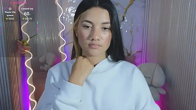 Chiara tay online show from 04.25.26
