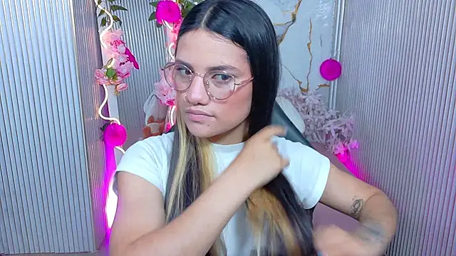 Chiara tay online show from 06.23.26