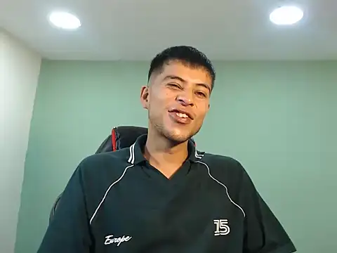 danielitopapuu online show from 11.16.25