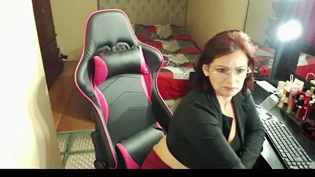 Carol Scottt online show from 12.28.24