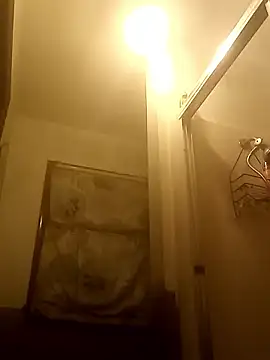 Notyaboytoy64 online show from 10.28.25