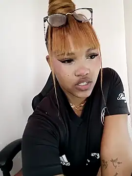 charmainexxx online show from 11.08.25