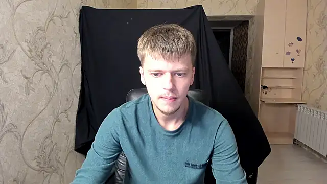 Snapshot of Tomas_Shelbi chatting on 09.21.25 Tomas Shelbi online show from 09.21.25