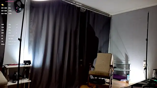 pleasure8869 online show from 11.21.25