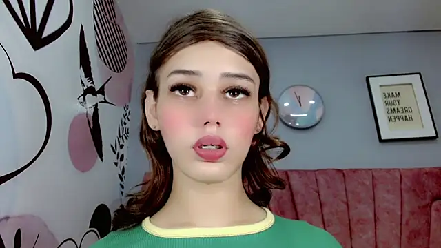 Snapshot of ValeriaAguilar chatting on 01.07.25 ValeriaAguilar online show from 01.07.25