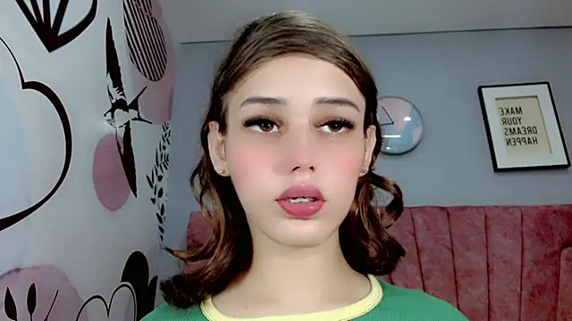 Snapshot of ValeriaAguilar chatting on 01.07.25 ValeriaAguilar online show from 01.07.25