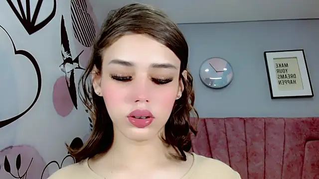 Snapshot of ValeriaAguilar chatting on 01.10.25 ValeriaAguilar online show from 01.10.25