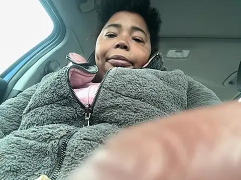 Snapshot of JCCaramelbarbie1 chatting on 12.16.24 JCCaramelbarbie1 online show from 12.16.24