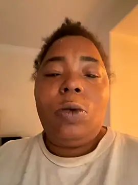 JCCaramelbarbie1 online show from 11.24.25