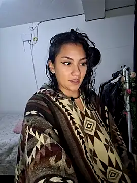 Snapshot of Thaliacooper_ chatting on 02.02.25 Thaliacooper online show from 02.02.25