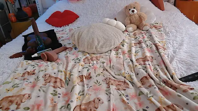 VegasDani online show from 11.21.25