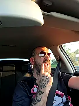 teddy79good online show from 10.17.25