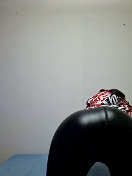 Snapshot of Sarah459 chatting on 01.29.25 Sarah459 online show from 01.29.25