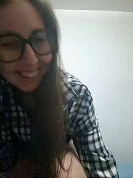 Snapshot of Sarah459 chatting on 02.05.25 Sarah459 online show from 02.05.25