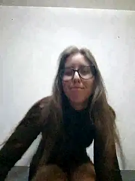 Snapshot of Sarah459 chatting on 03.04.25 Sarah459 online show from 03.04.25